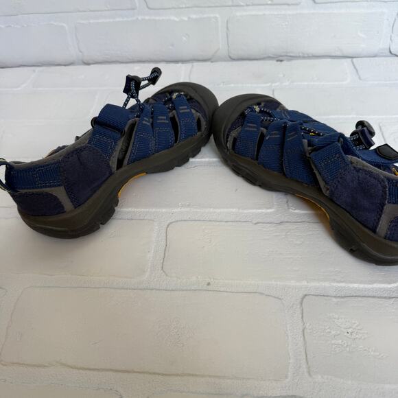 KEEN Newport H2 Youth Boys Navy & Black Outdoor Hiking Sandals Size 1Y - Picture 6 of 7